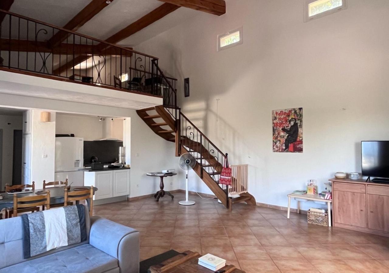Holiday home Independante Dans Un Domaine Prive 25 Minutes De Cannes Frejus