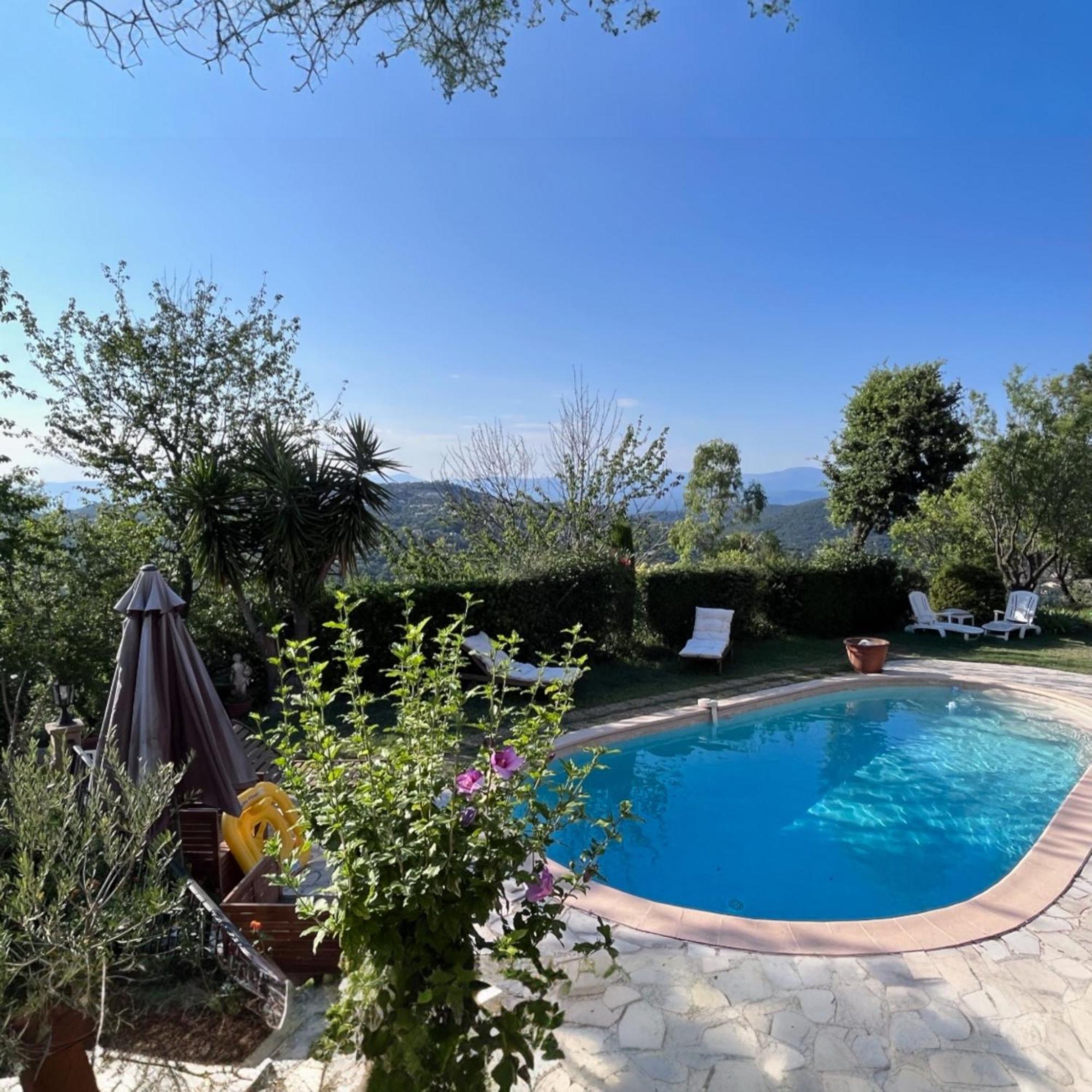 Independante Dans Un Domaine Prive 25 Minutes De Cannes Frejus